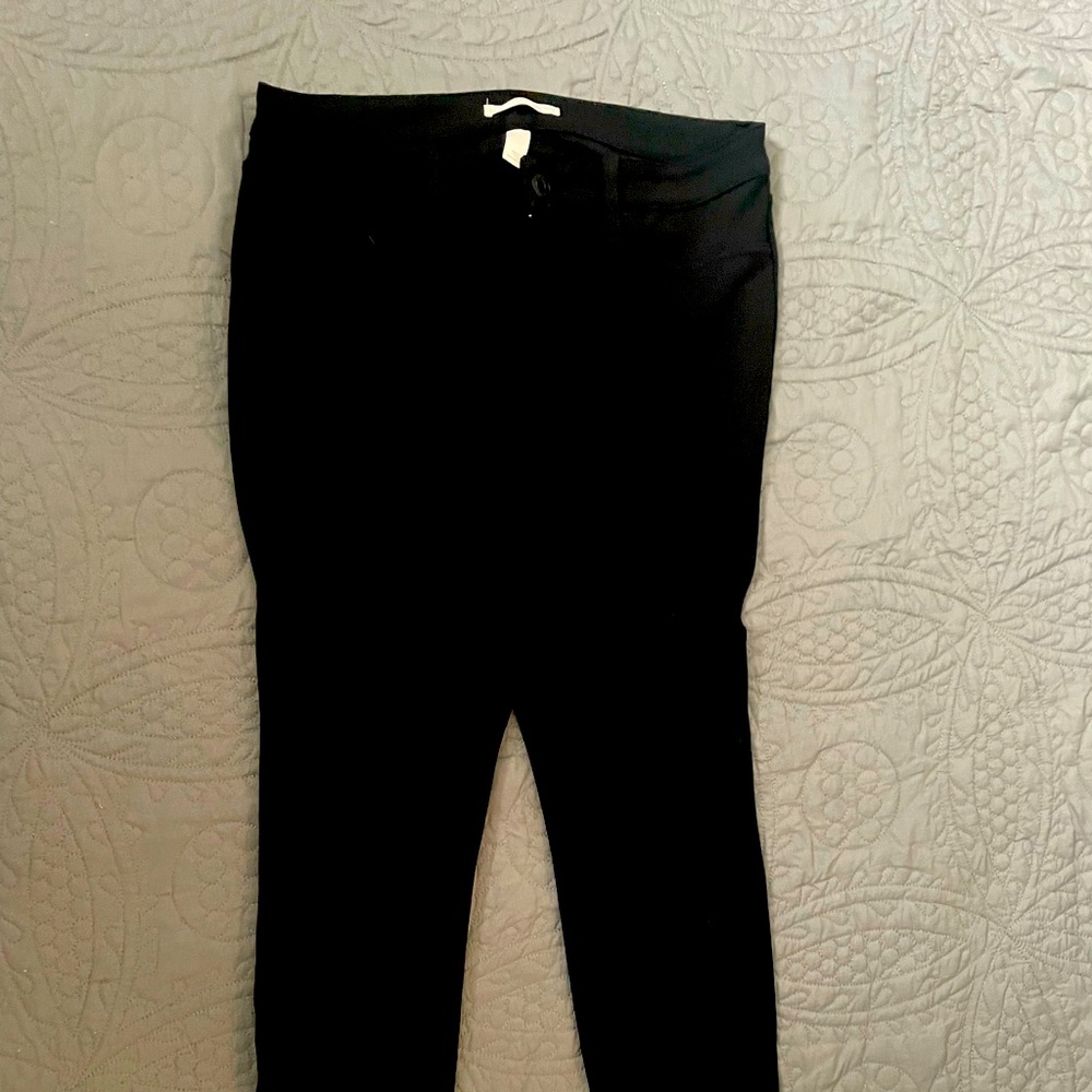LAUREN CONRAD BLACK KNIT PANTS